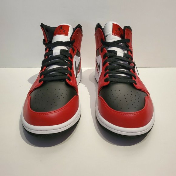 NEW Air Jordan 1 Mid Chicago Toe  554724-069 - Picture 2 of 6